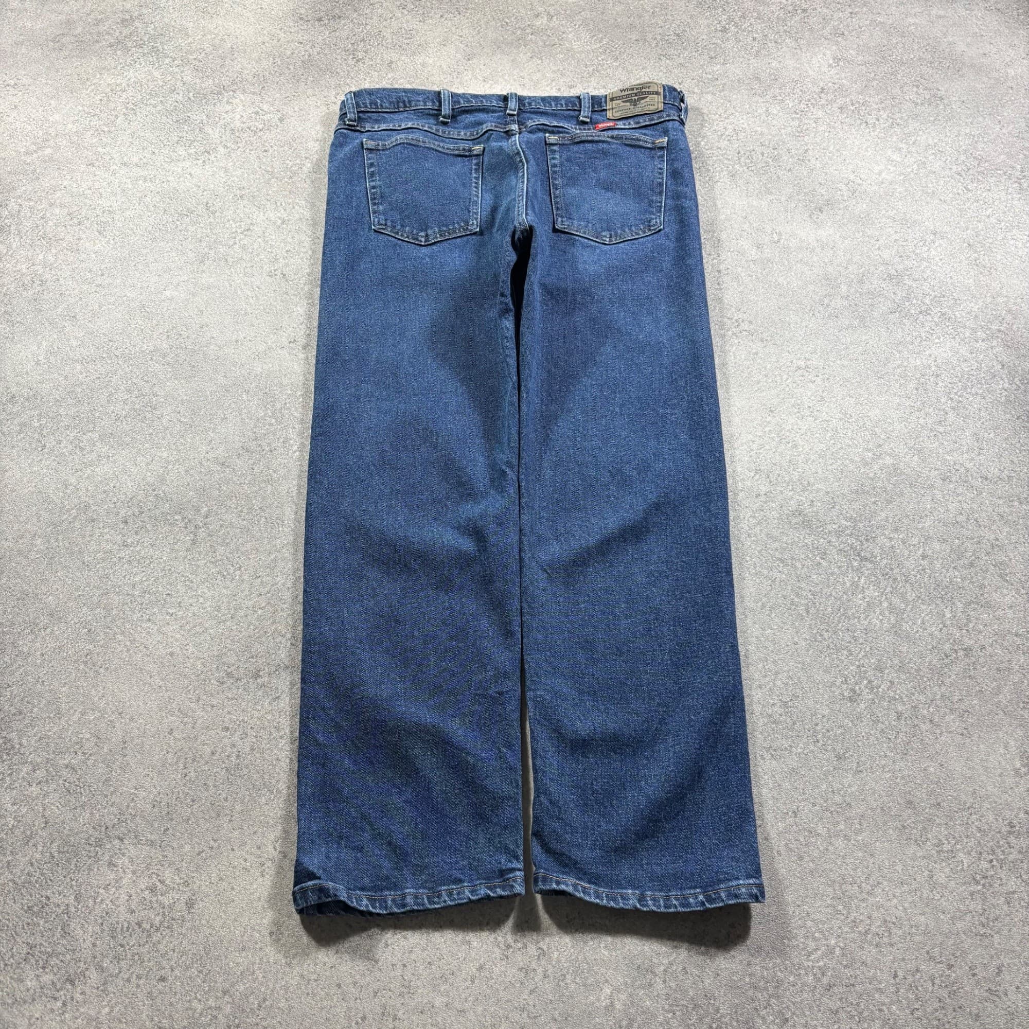 Wrangler Straight Leg Jeans W36 L29 Blue Mid Wash